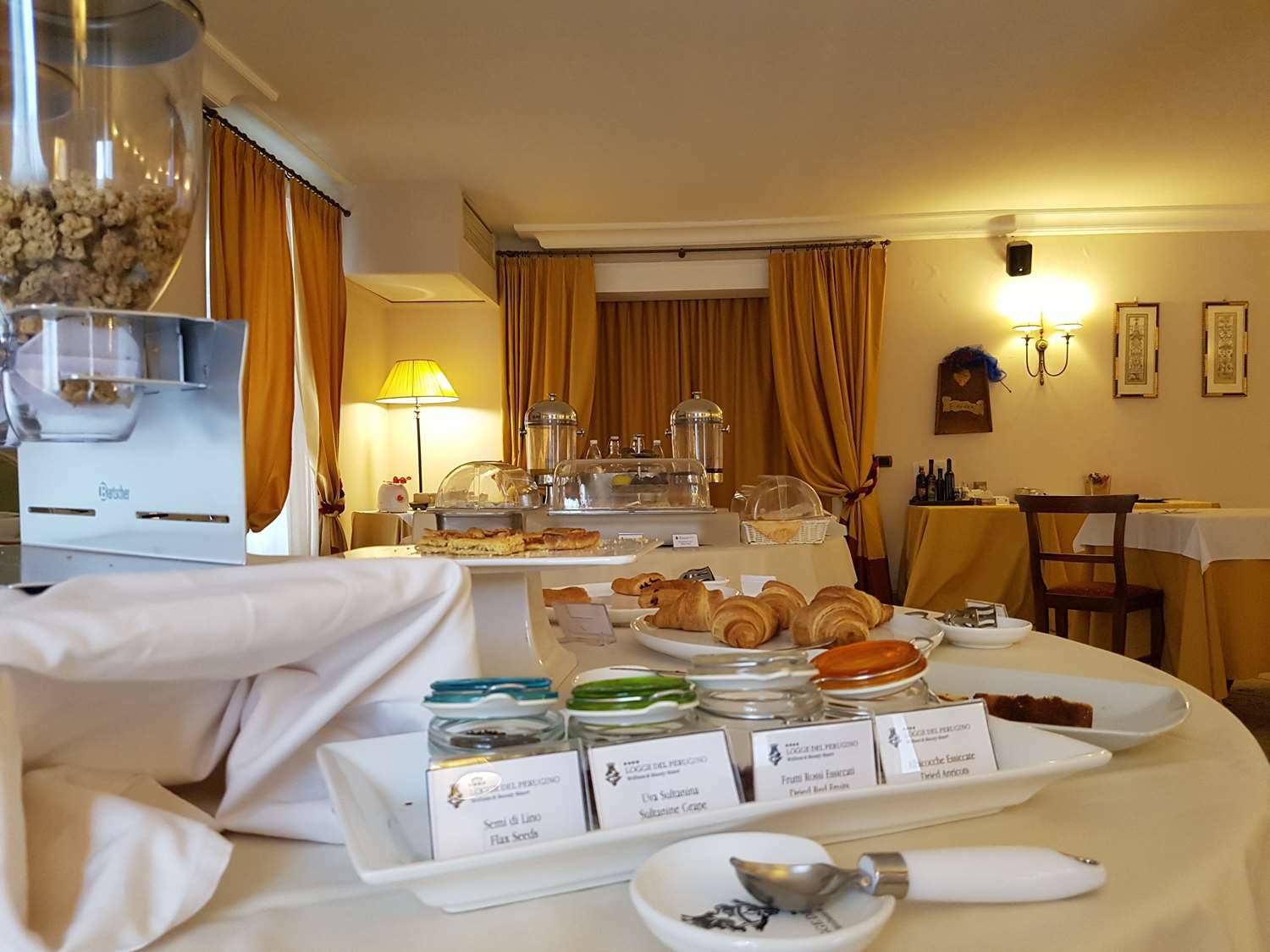 Logge Del Perugino; Sure Hotel Collection By Best Western Città della Pieve Udogodnienia zdjęcie
